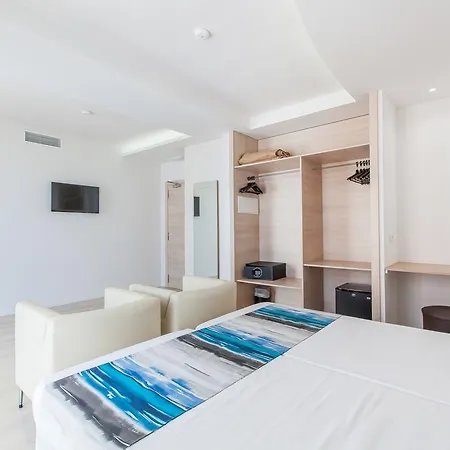 Hotell Gracia 3*
